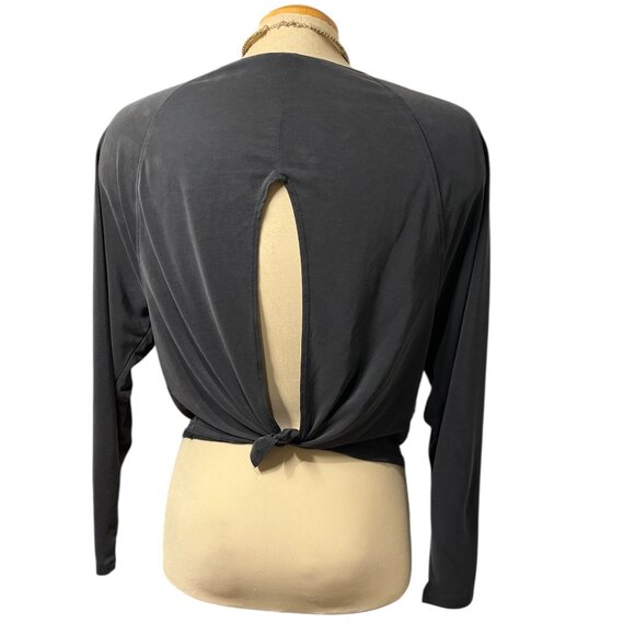 VICTORIA'S SECRET ON POINT Drapey Knit Long-Sleeve Open-Back Tee GREY Sz Medium - Picture 4 of 9